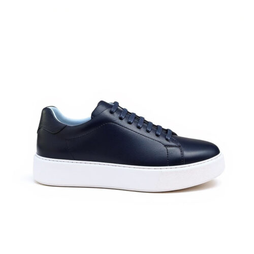 BasketBle1 232 BASKET EN CUIR BLEU MARINE