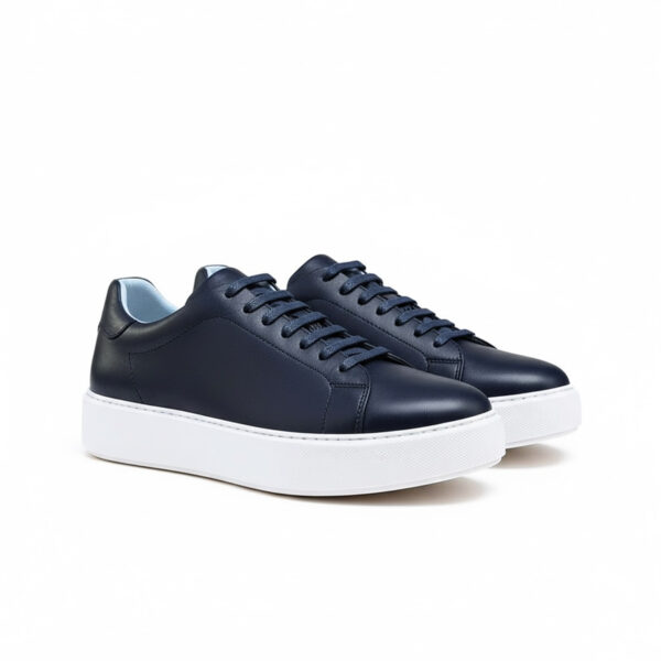 232 BASKET EN CUIR BLEU MARINE